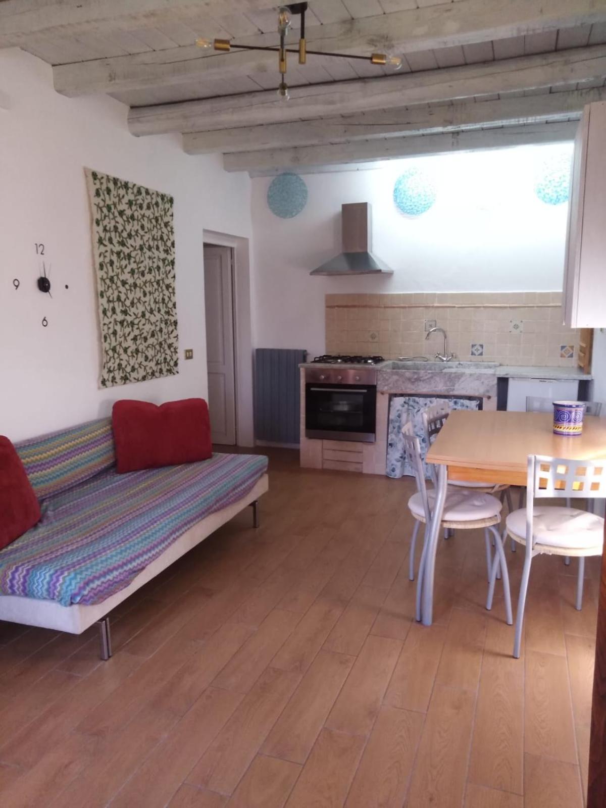 Agriturismo La Torre Di Monsindoli เซียนา ภายนอก รูปภาพ