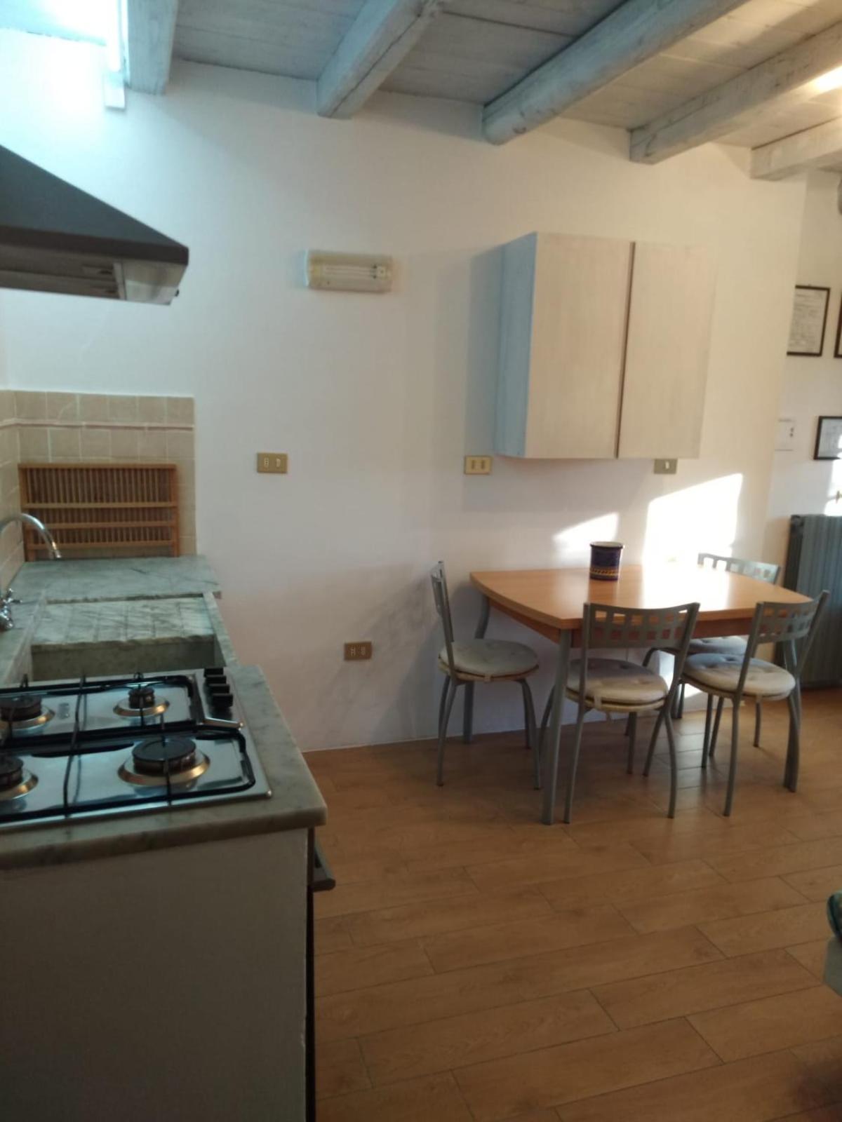 Agriturismo La Torre Di Monsindoli เซียนา ภายนอก รูปภาพ