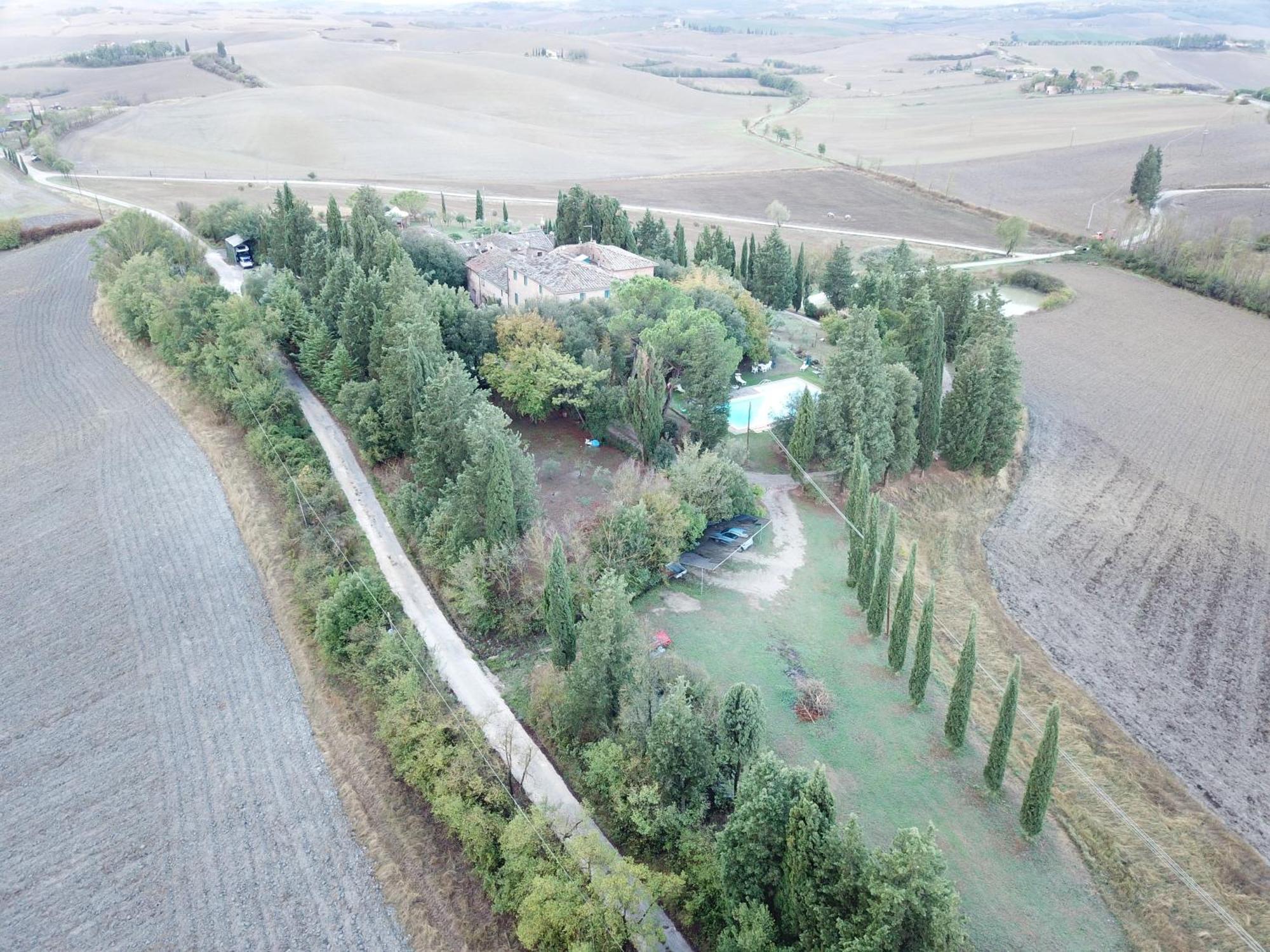 Agriturismo La Torre Di Monsindoli เซียนา ภายนอก รูปภาพ