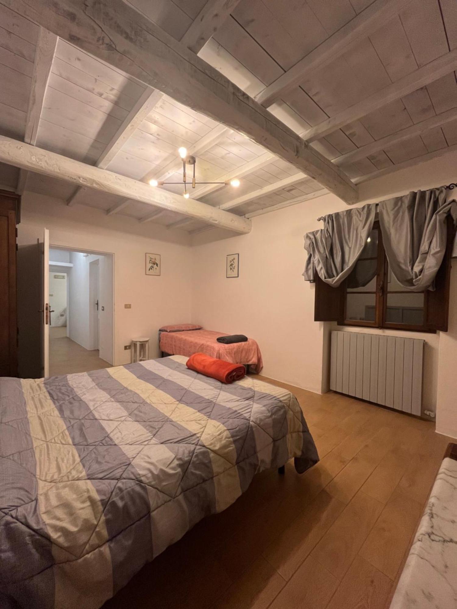 Agriturismo La Torre Di Monsindoli เซียนา ภายนอก รูปภาพ
