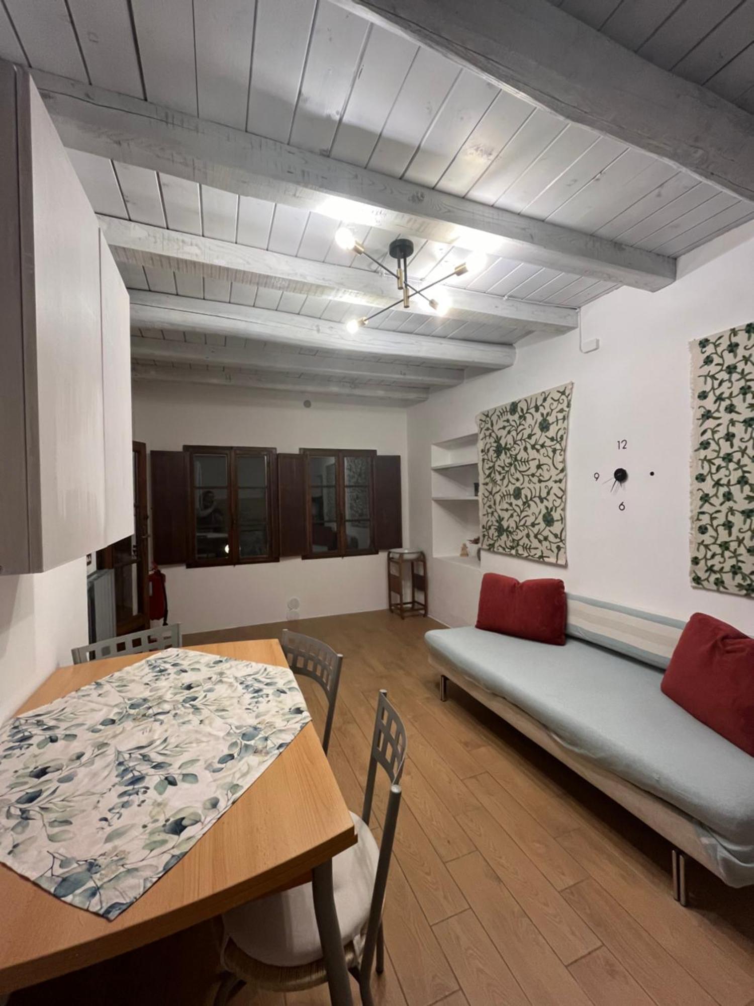 Agriturismo La Torre Di Monsindoli เซียนา ภายนอก รูปภาพ